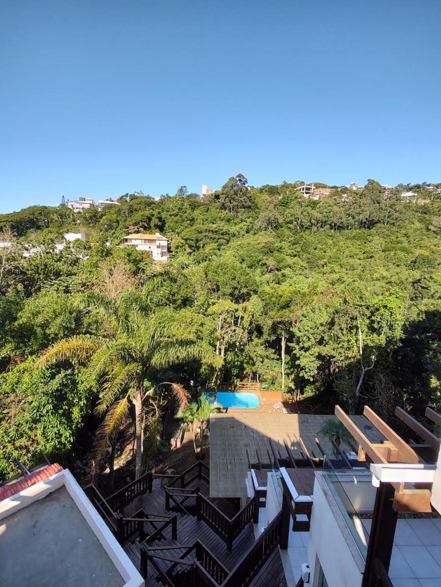 Bombinhas Guest House Inn