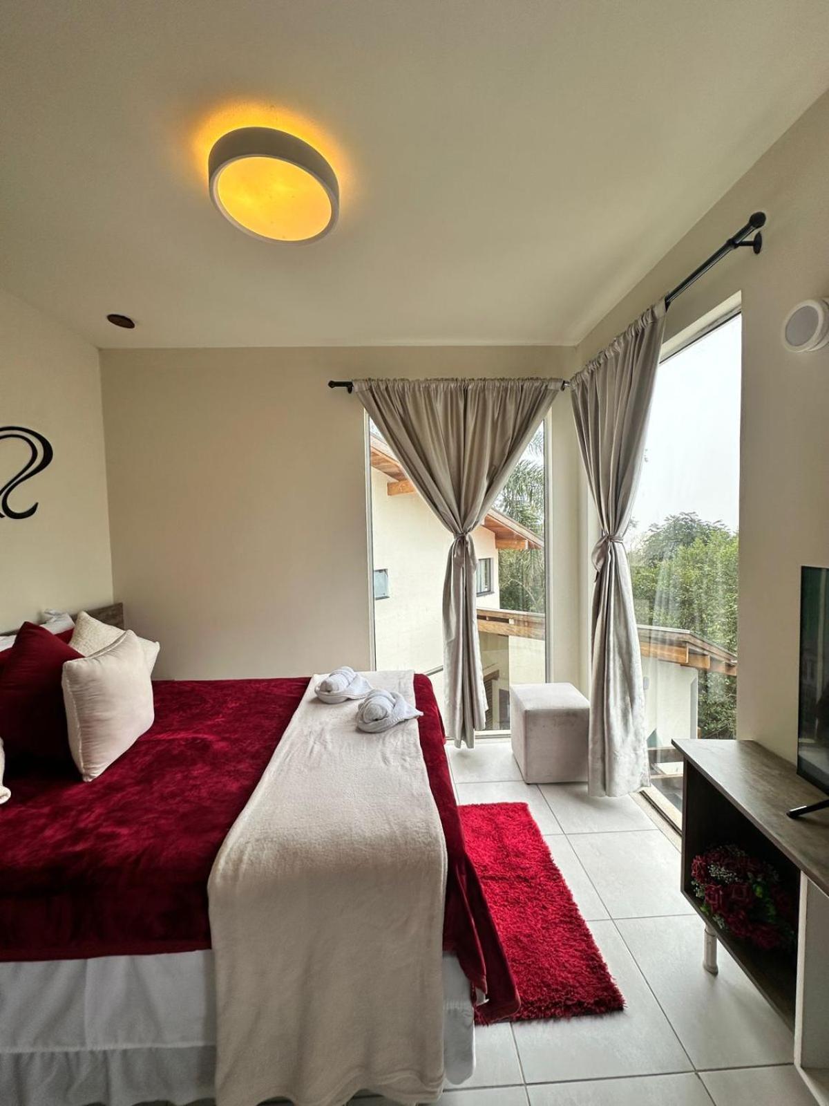 Inn Bombinhas Guest House 3*